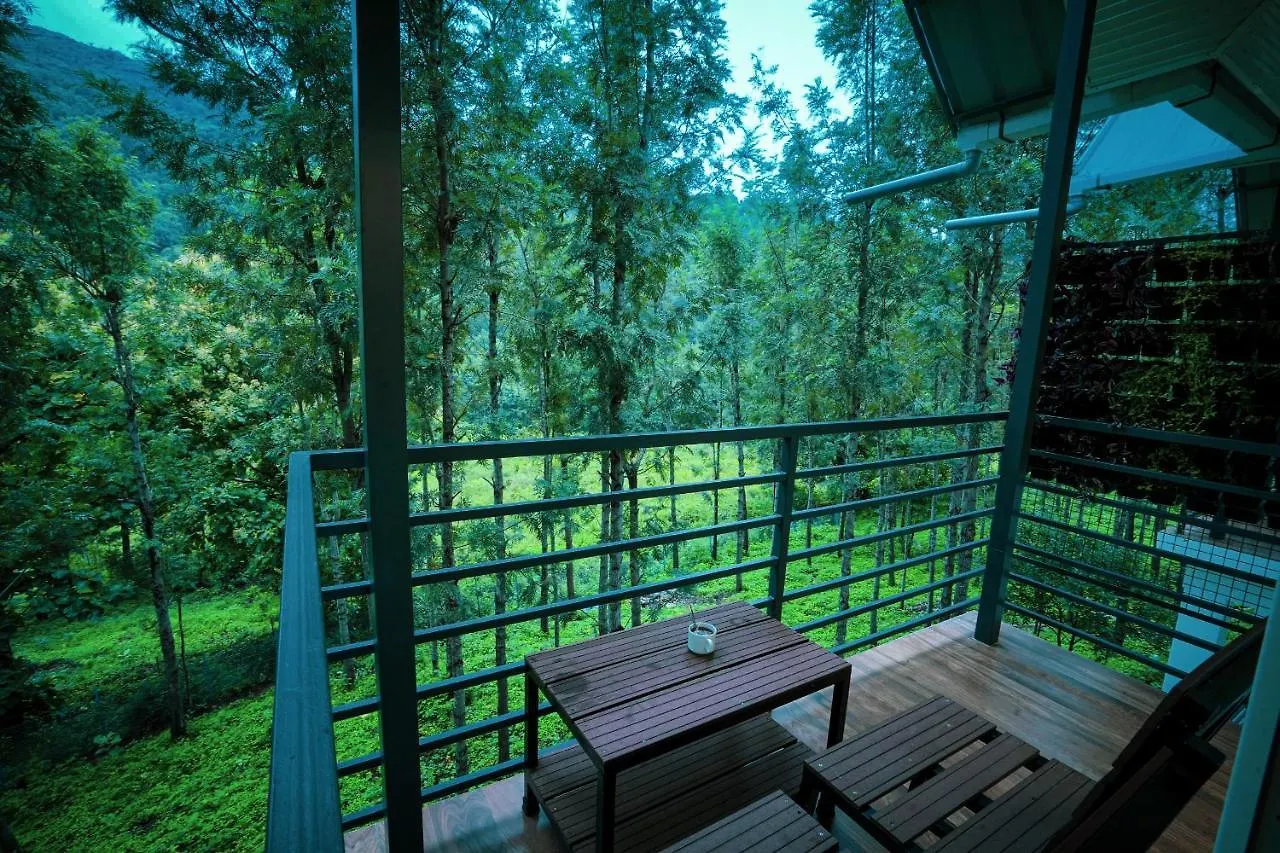 Misty Range Resorts Maraiyur 4*,